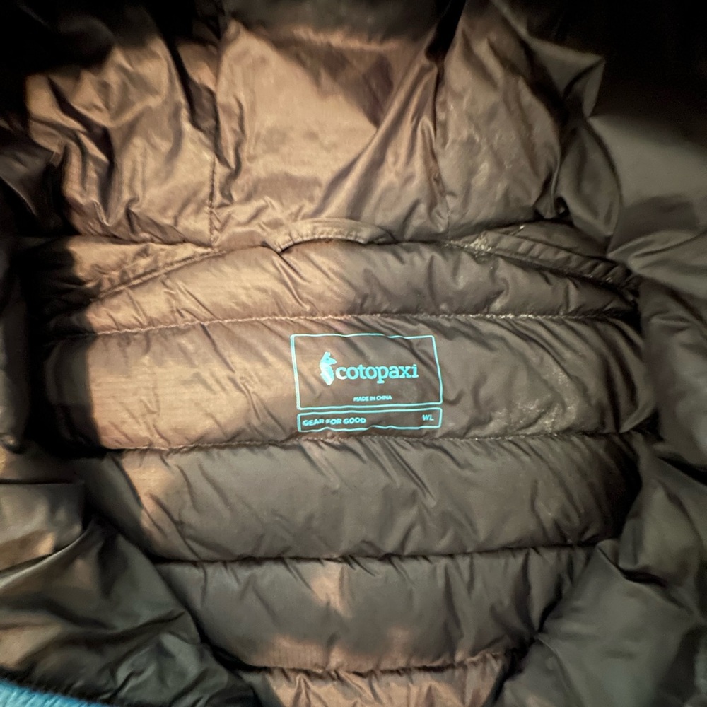 Cotopaxi Blue and Black Women's Jacket - Picture 5 of 6